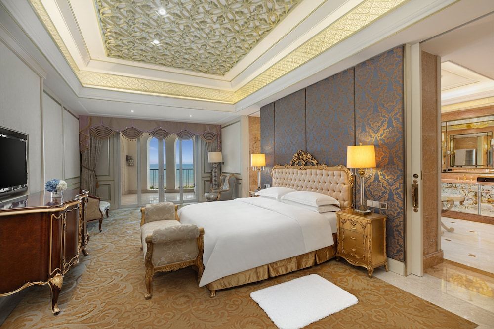 Presidential Suite, 1 Twin Bed
