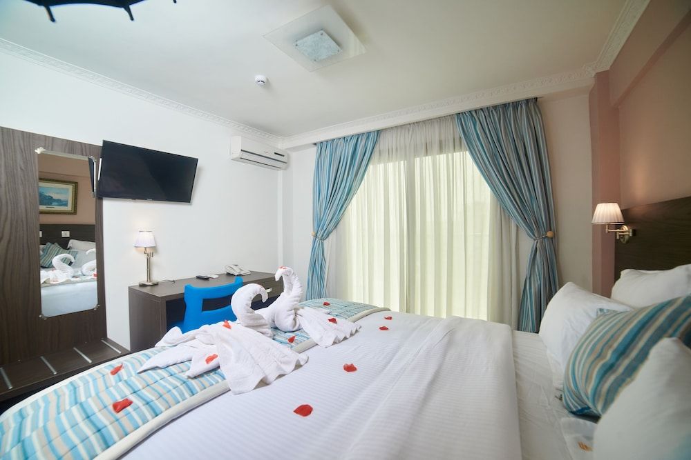 FAYA Hotel Executive Room, 1 Queen Bed 4