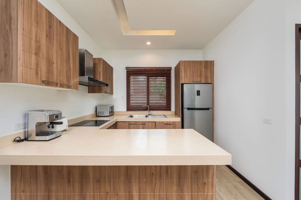 undefined Villa Bond 2