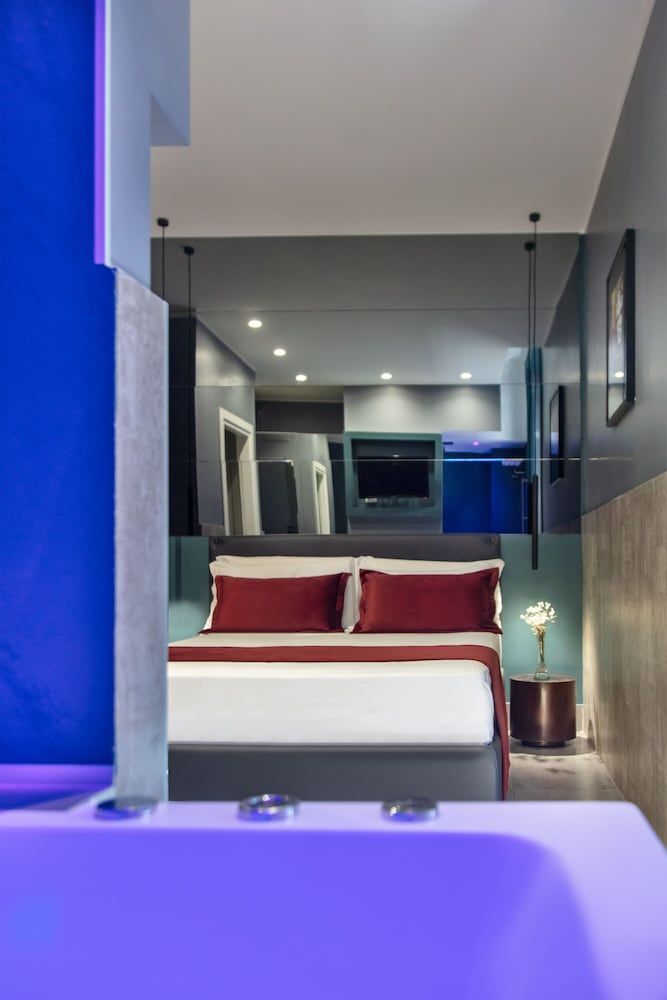 Enjoy Art Deluxe Room, Non Smoking, City View 12