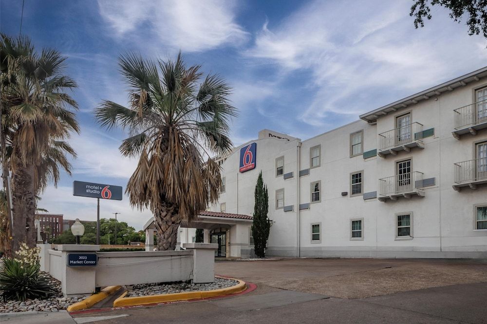 Studio 6 Suites - Dallas, TX - Downtown