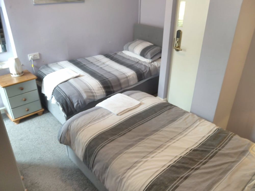 The Bull Basic Twin Room 2