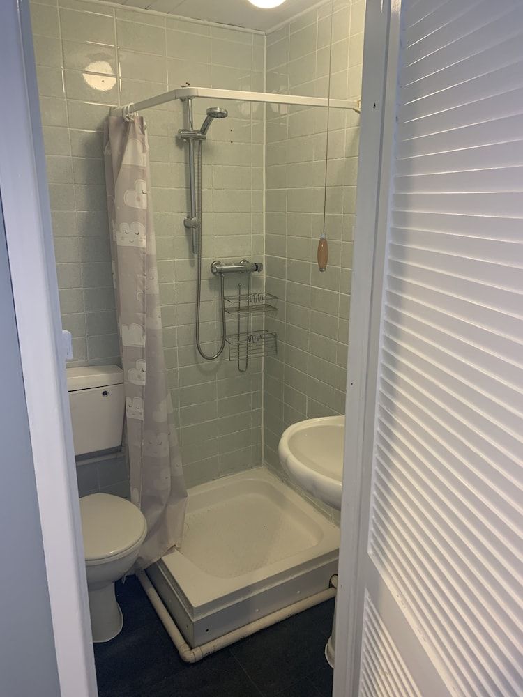 Del Savannah Hotel Comfort Suite, Ensuite (room 4) 10