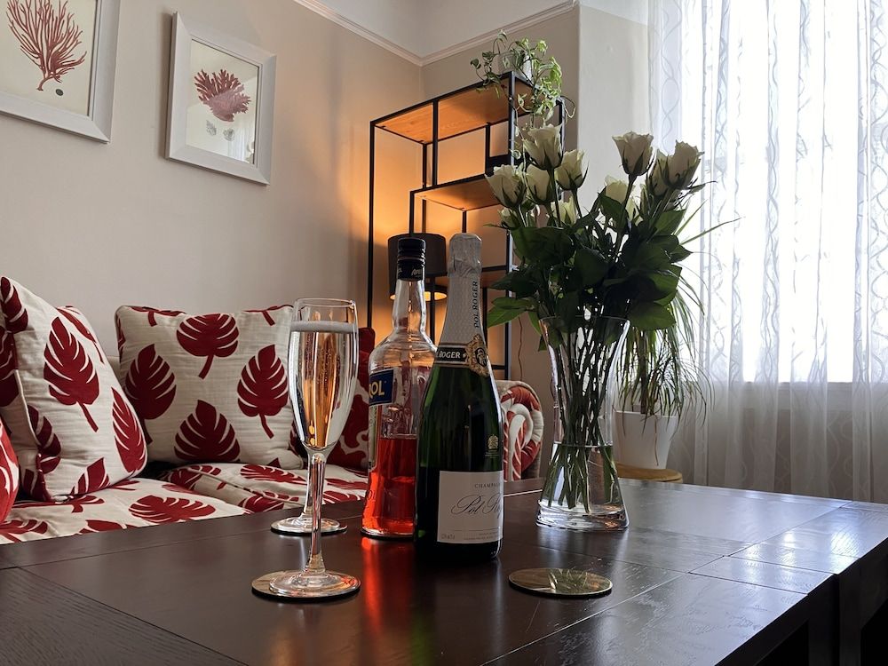 Chic City Centre Georgian Maisonette Chic City Centre Georgian Maisonette 12