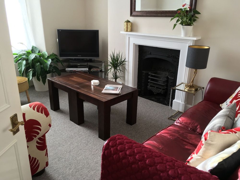 Chic City Centre Georgian Maisonette Chic City Centre Georgian Maisonette 15