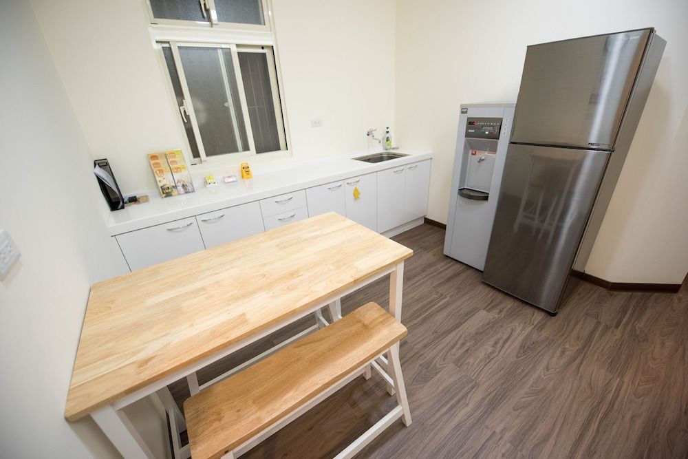 undefined ManMan House 10