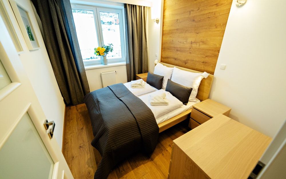 Apartment (B 1)