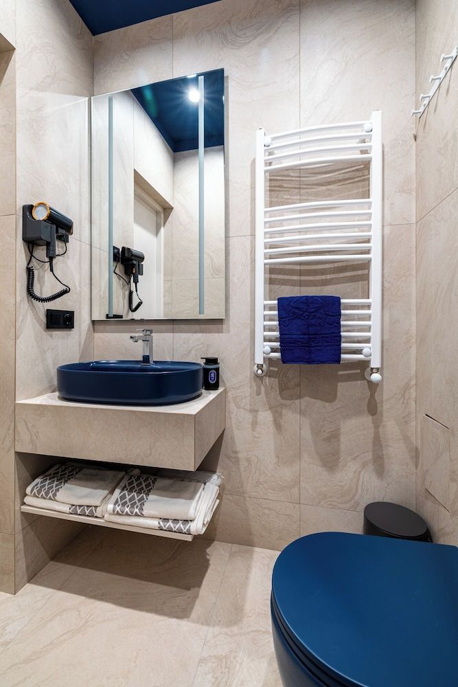 Art Hotel Double Room 11