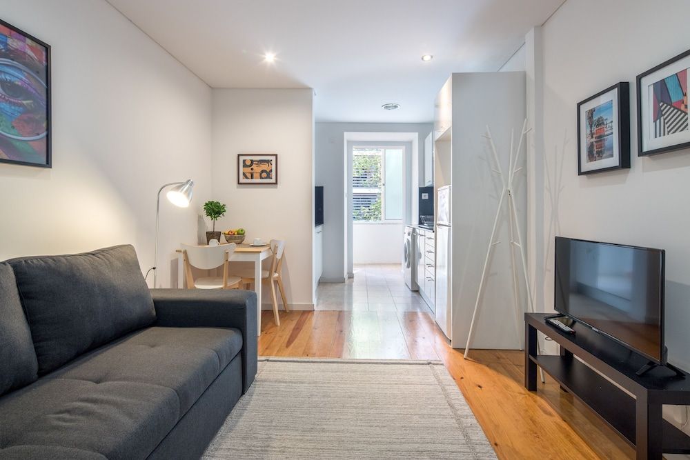 undefined São Bento ao Rato Apartment