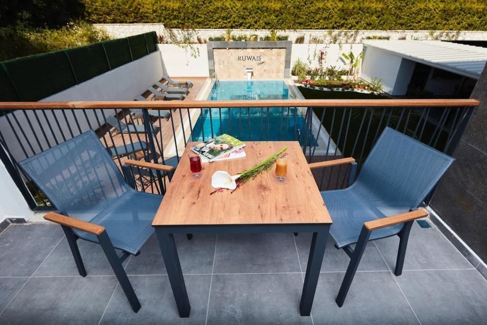 undefined Ruwais Hotel 3