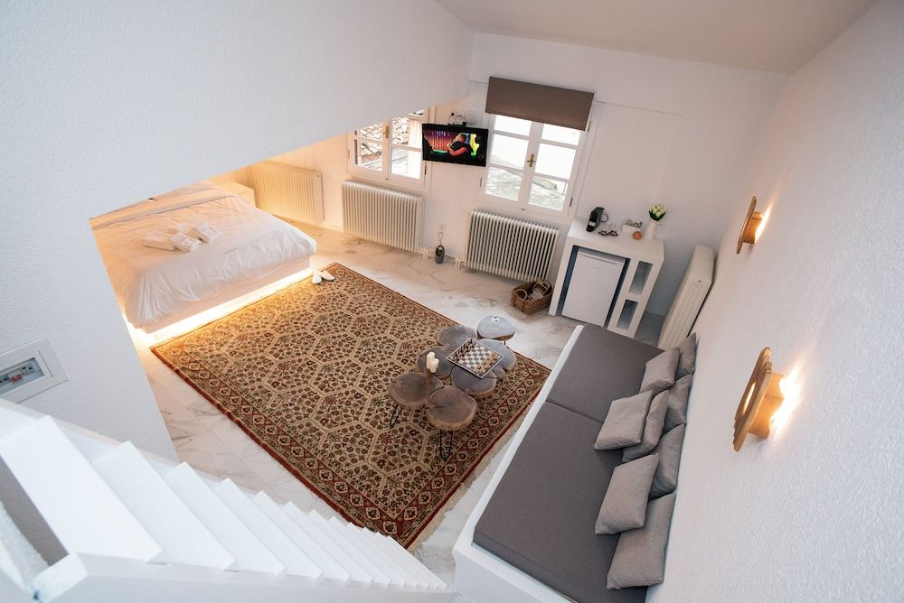 Blue Mountain Guesthouse Arachova Classic Studio Suite (Ethra) 8