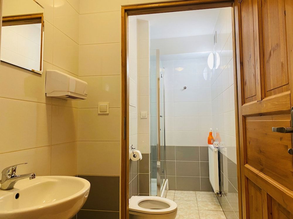 Hostel Sweet Dream Superior Quadruple Room (with sofa bed) 21