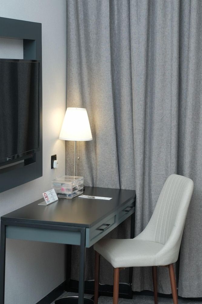 Stanton Hotel Deluxe Family Room 5