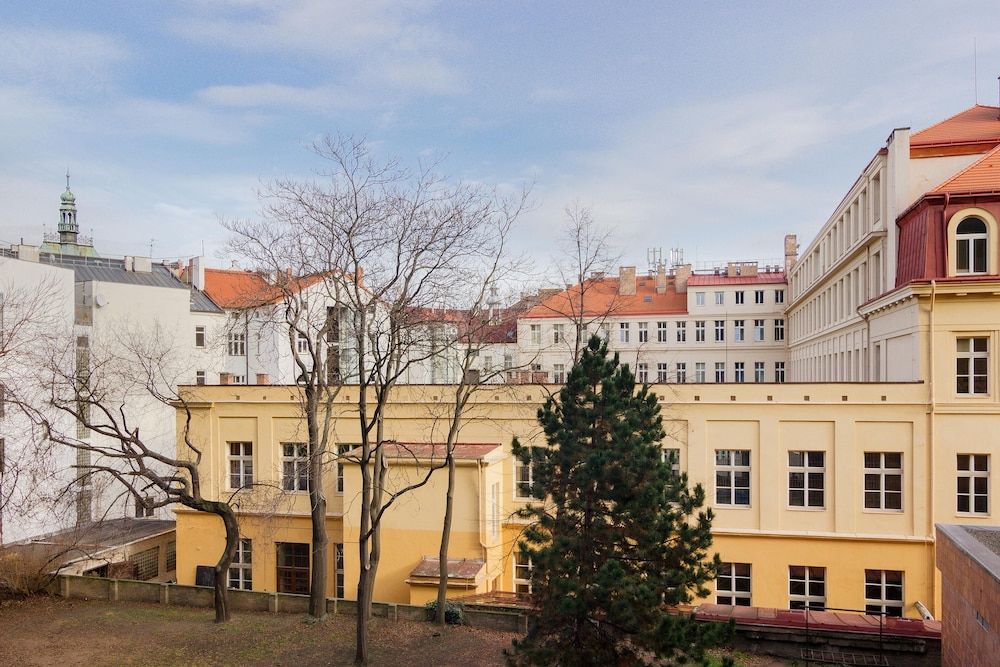 undefined APT Prague Ch. Bridge by Michal&Friends 3