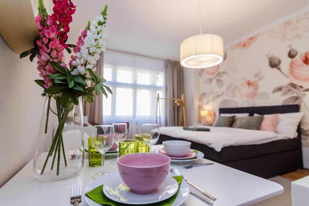 APT Prague Ch. Bridge by Michal&Friends Studio 7