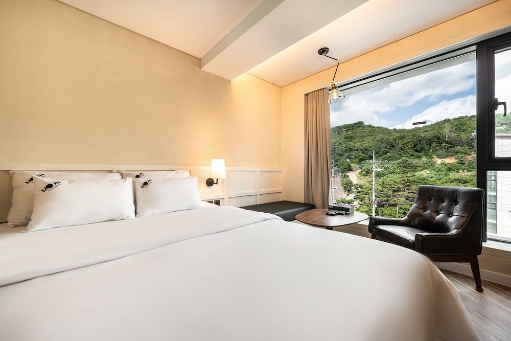 Hotel Moon Deluxe Room 4
