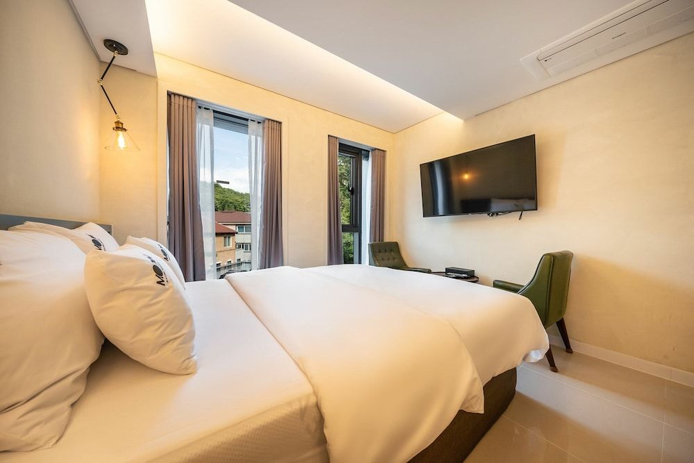 Hotel Moon Deluxe Room 6