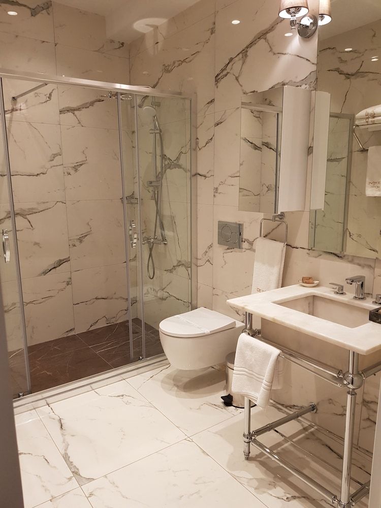 De Reve Galata Deluxe Room 3