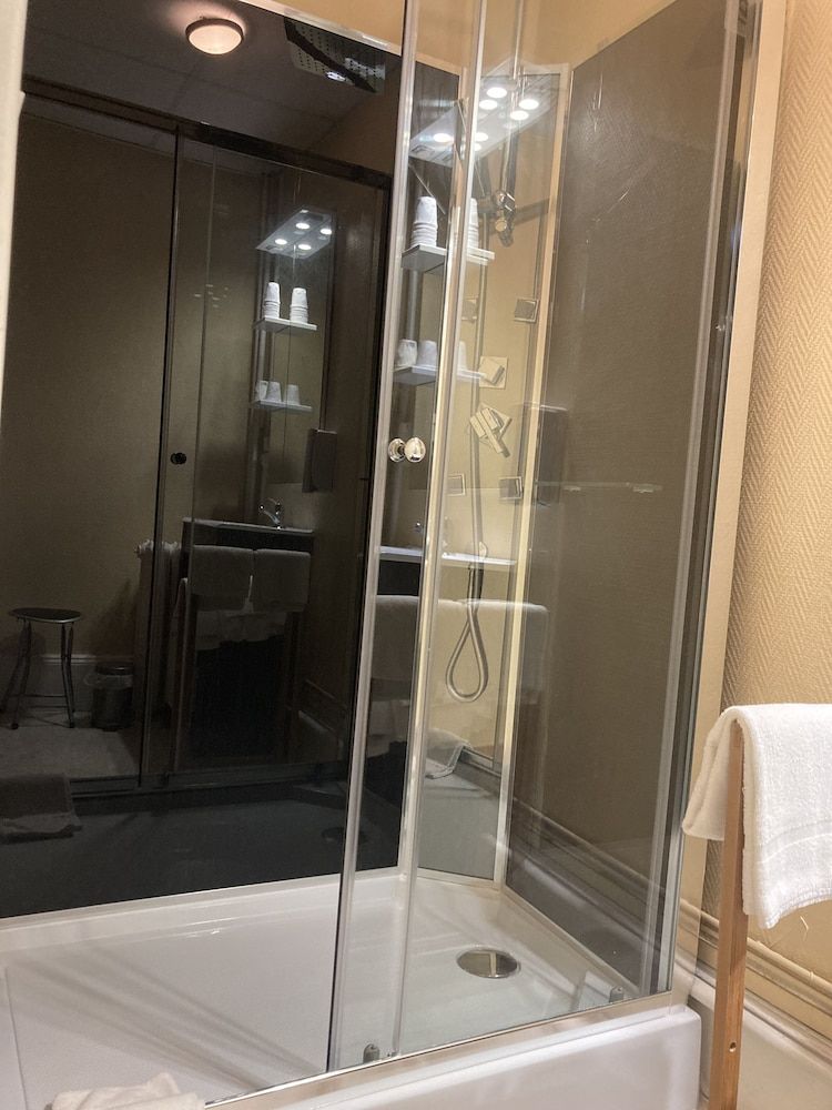 hôtel Aigle d'or Standard Triple Room 2