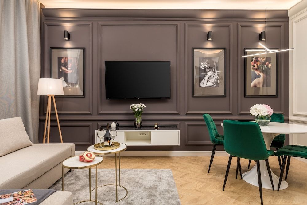 Luxury Number 1 Apartments