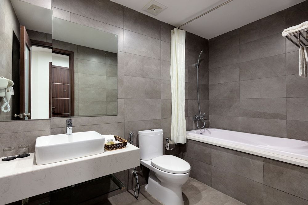 undefined La Batisse Kim Ma Hotel 7