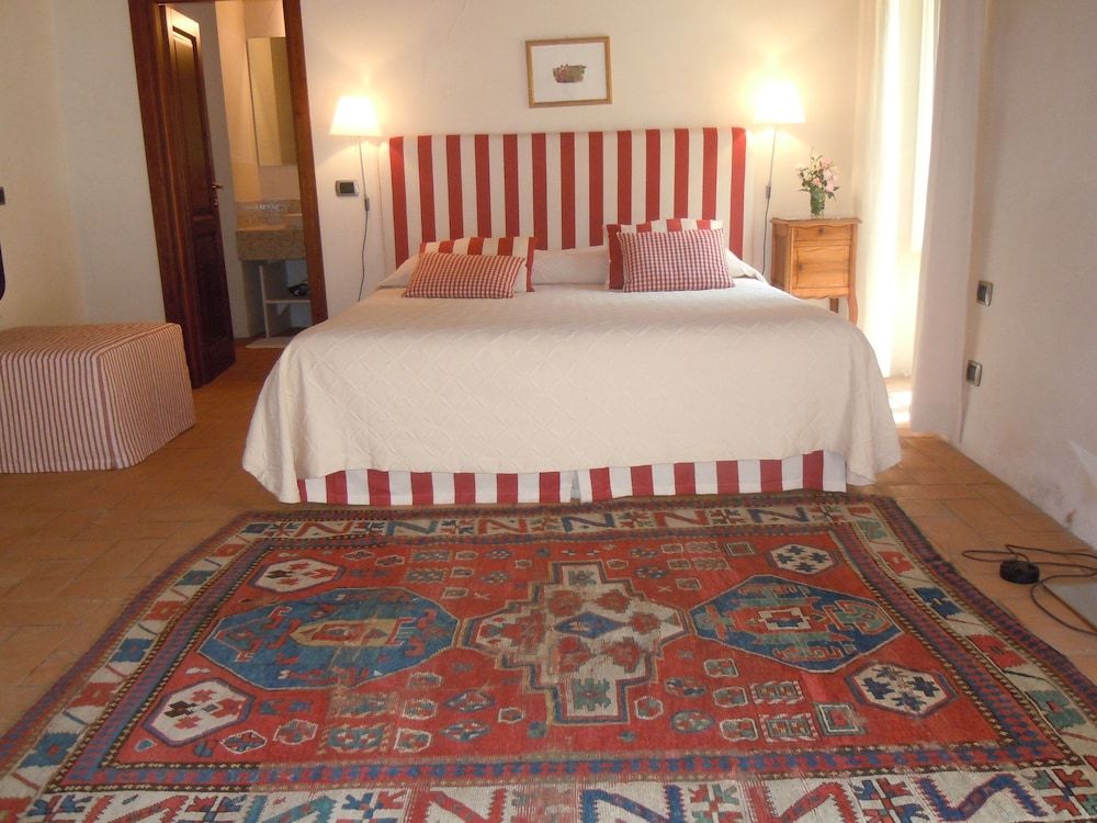 Villa di Campolungo Agriturismo Deluxe Double Room 2