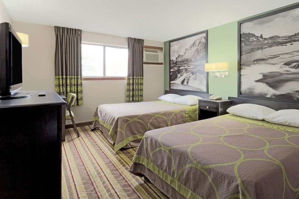 Room, 2 Queen Beds, Non Smoking