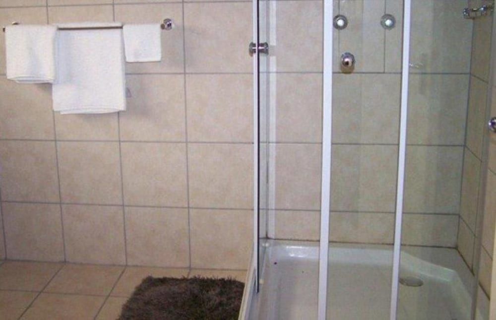 Danlee Overnight Accomodation Family Room 4