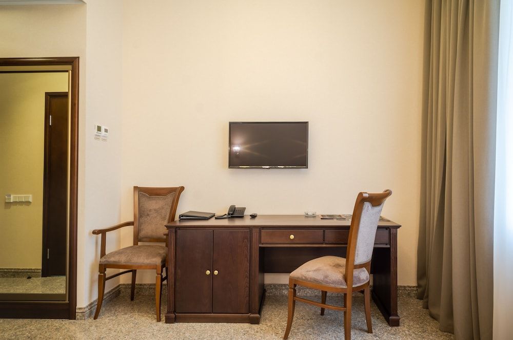 Royal Plus Standard Double Room 8