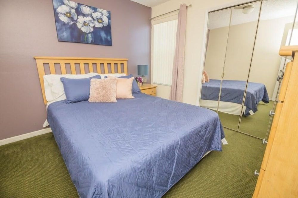 undefined Marcia's Somerset Condo 4