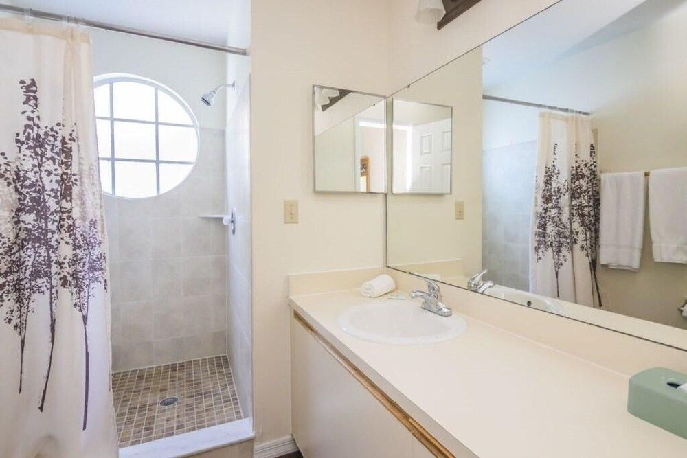 Marcia's Somerset Condo Condo, Multiple Beds (Marcia's Somerset Condo) 13