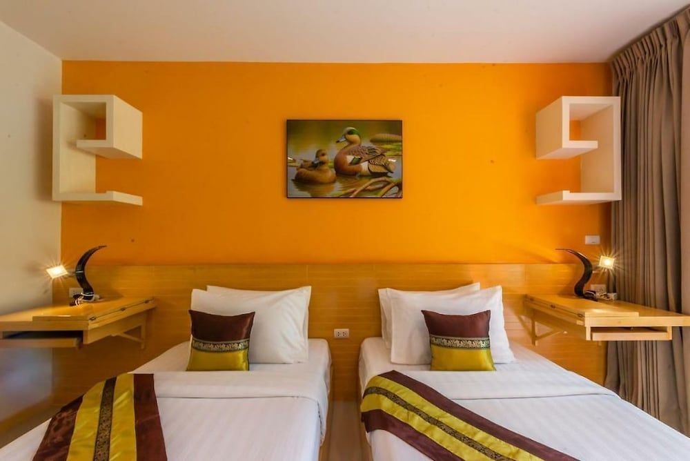 Bangkok grand resort Deluxe Suite 5