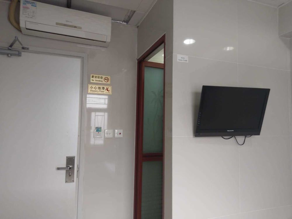 Mei Wah Guesthouse Economy Double Room 3