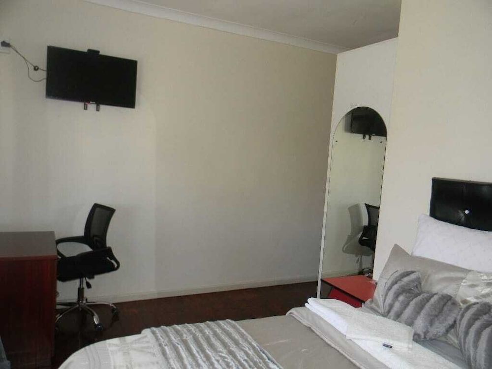 undefined M2T Guest House 10