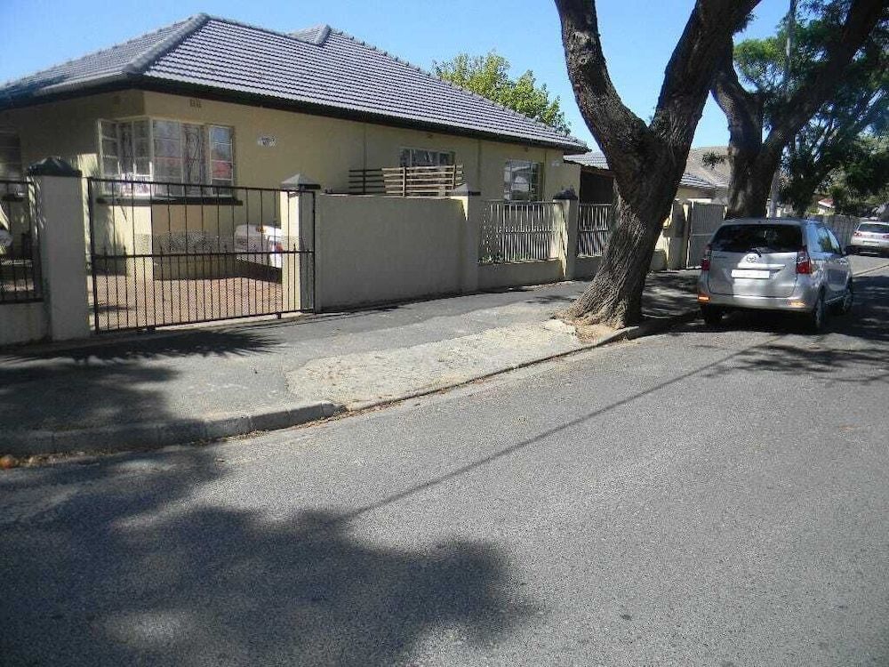 undefined M2T Guest House 3