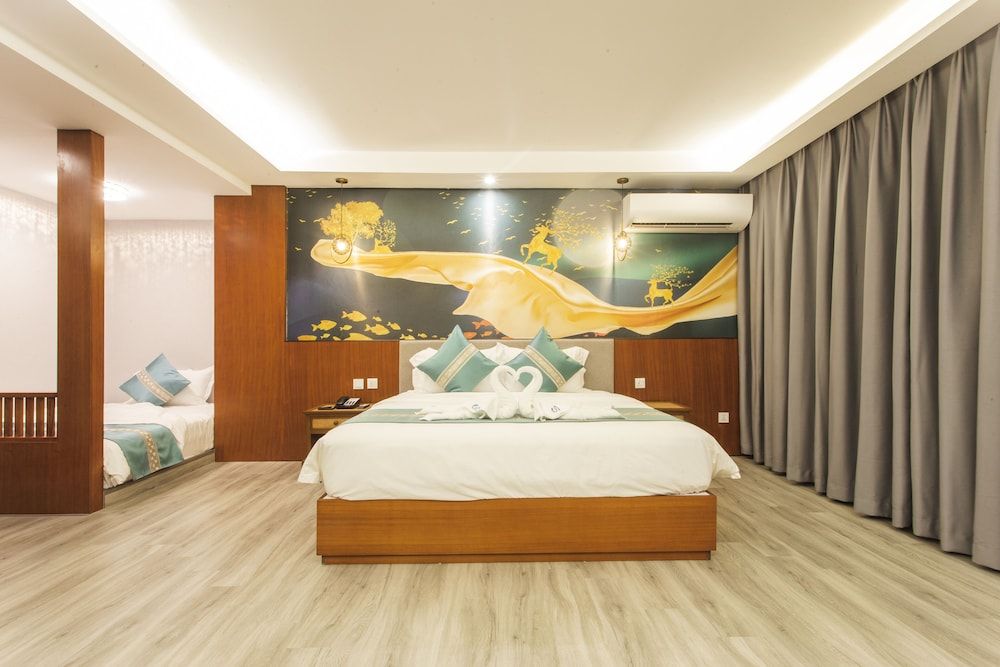 undefined Thapae Twins Hotel