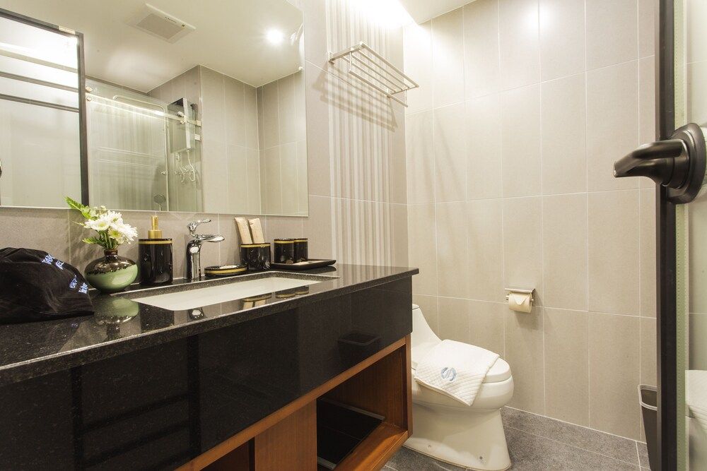 undefined Thapae Twins Hotel 9