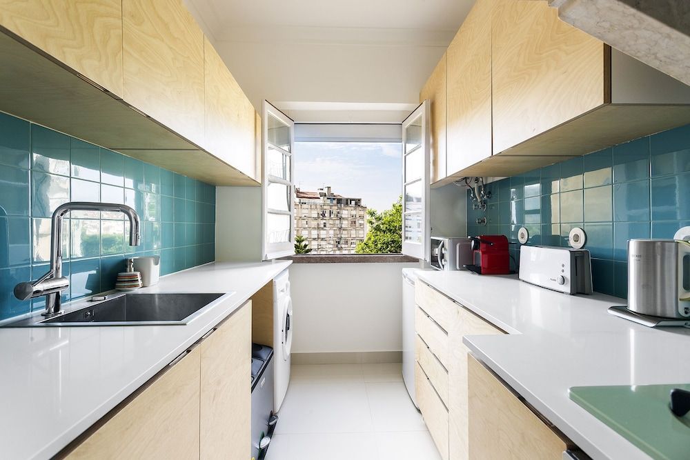 undefined Damasceno Contemporary Apartment 7