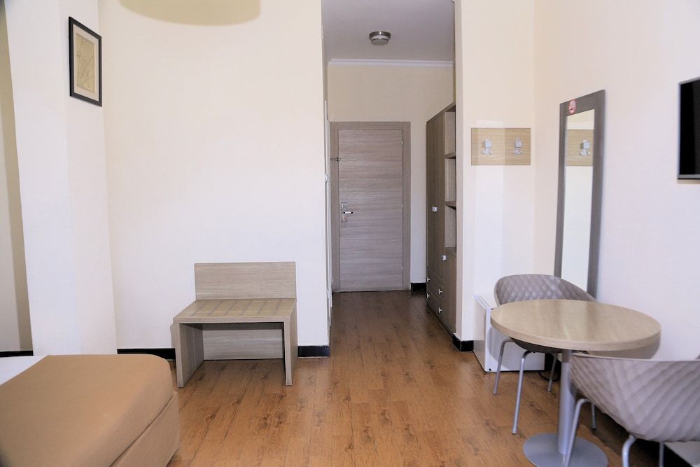 Venetian Hotel Superior Room 10