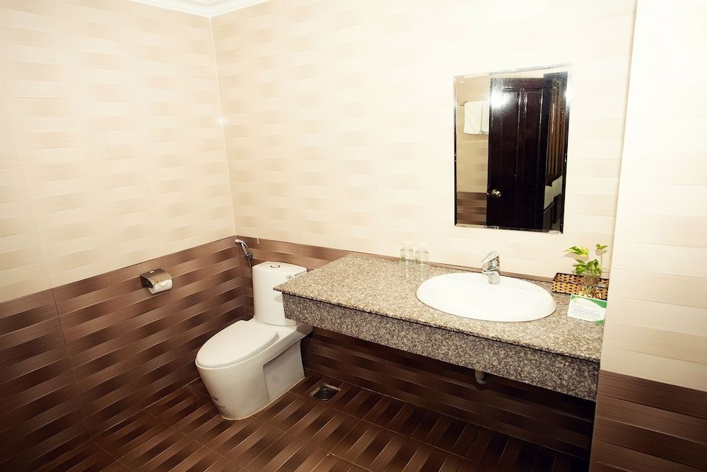 Biet Dien Hotel Standard Triple Room 7