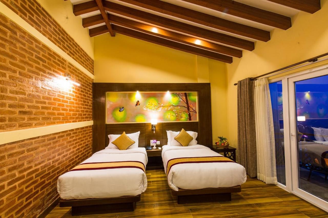 Himalaya Drishya Resort Deluxe Twin Room