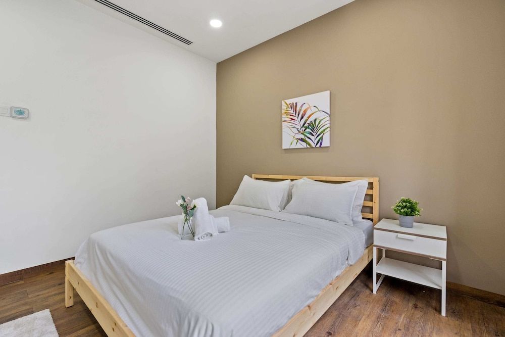 Binjai8 by Plush Comfort Apartment, 4 Bedrooms 7