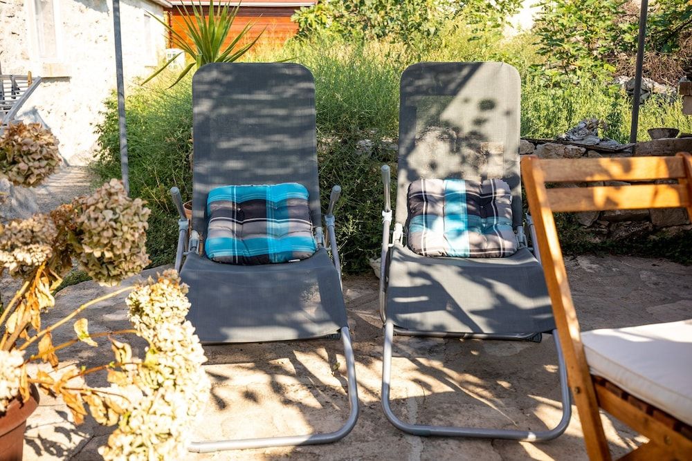 Stone House Harmony Apartment (One Bedroom Apartment - Patio and Gar) 3