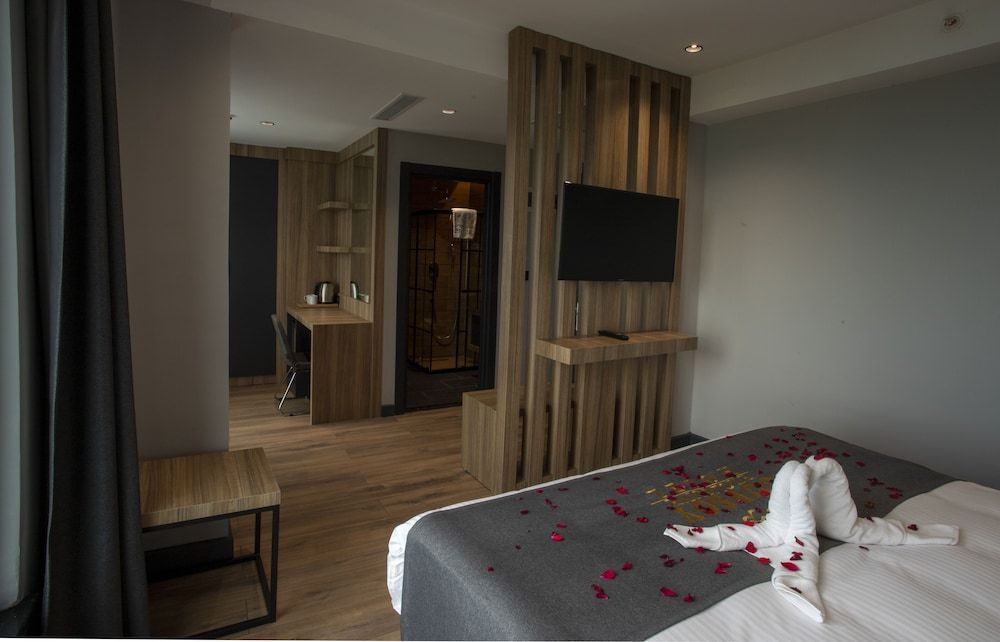 Gursoy Exclusive Hotel Deluxe Room, Sea View 8