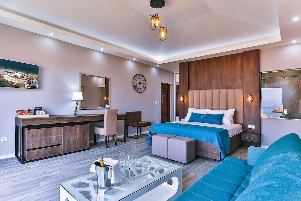 Premium Villa, Queen and Sofa Bed, Partial Sea View