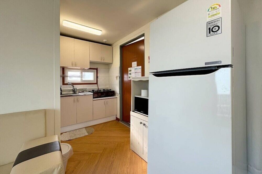 Taeyoung Pension Room (Ineo Gongju) 6