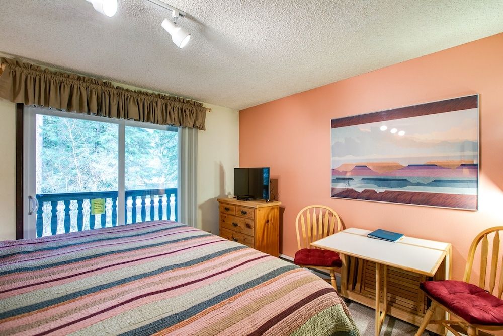 Apartment (0 Bedroom)