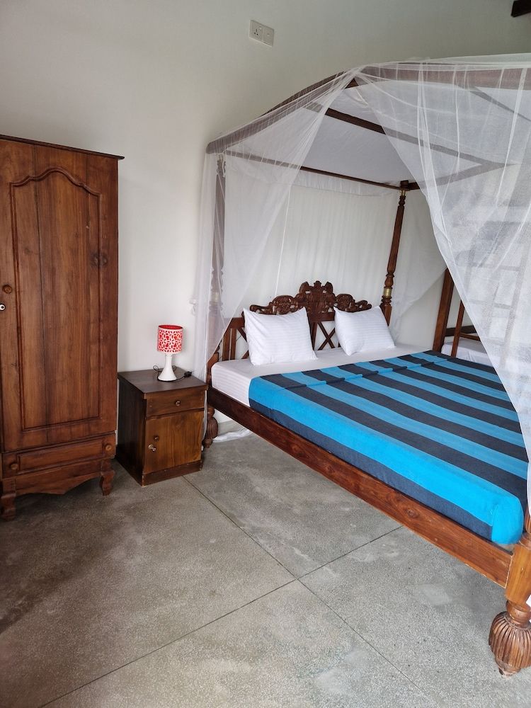 Chill Bay Weligama Deluxe Double Room, Non Smoking, Garden View 3