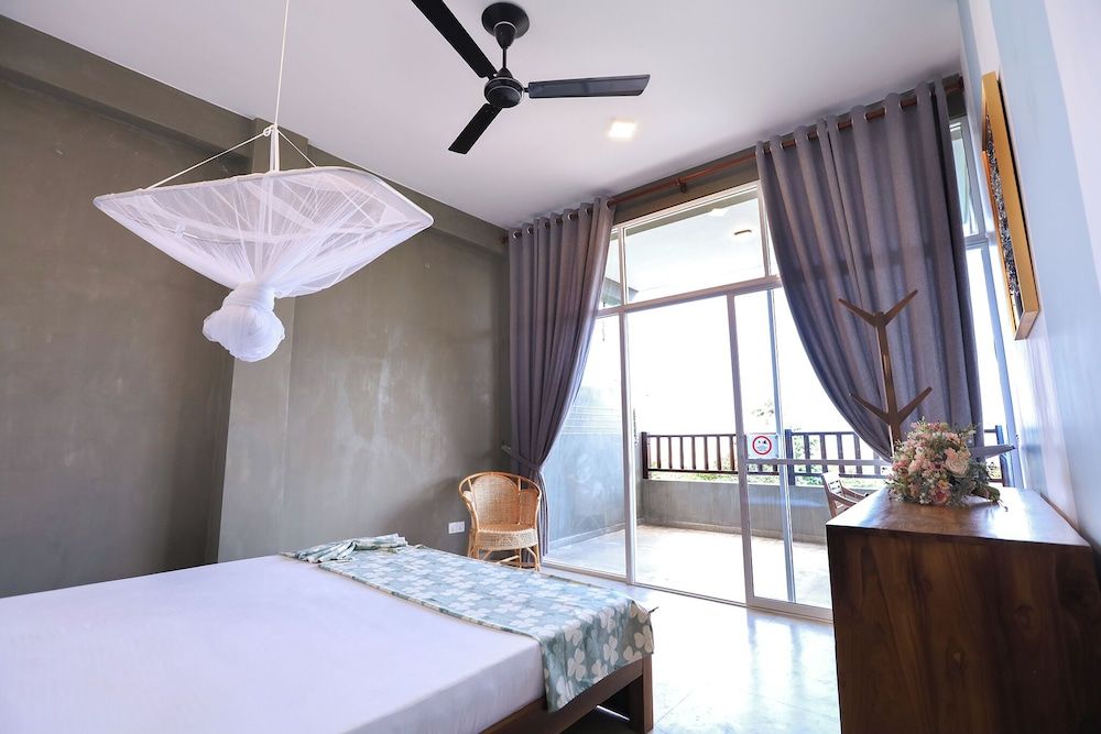 Chill Bay Weligama Classic Double Room, 1 King Bed 4