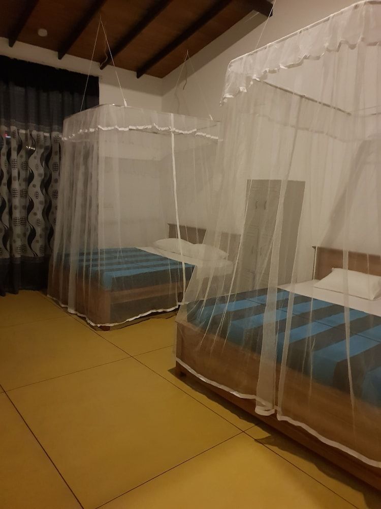 Chill Bay Weligama Deluxe Double Room, Non Smoking, Garden View